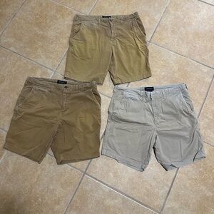 American Eagle Khaki Short lot